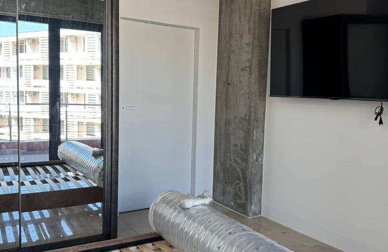 Аренда светлой 2-комнатной квартиры 60 м² в районе Faleza Nord, Констанца, Румыния